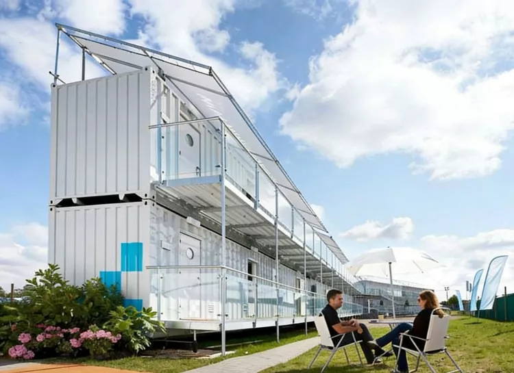Tillfälliga containerhem